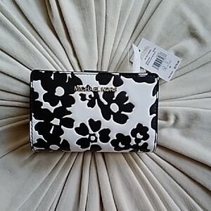 NWT....Michael Kors Black and White Floral Wallet